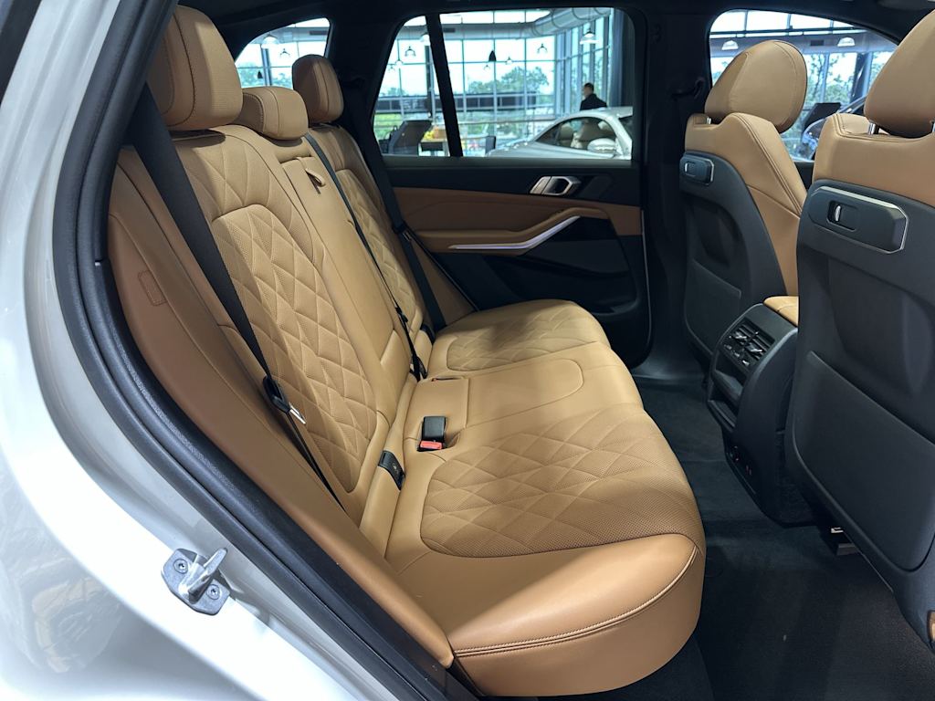 Thumbnail: 2024 BMW X5 - 31