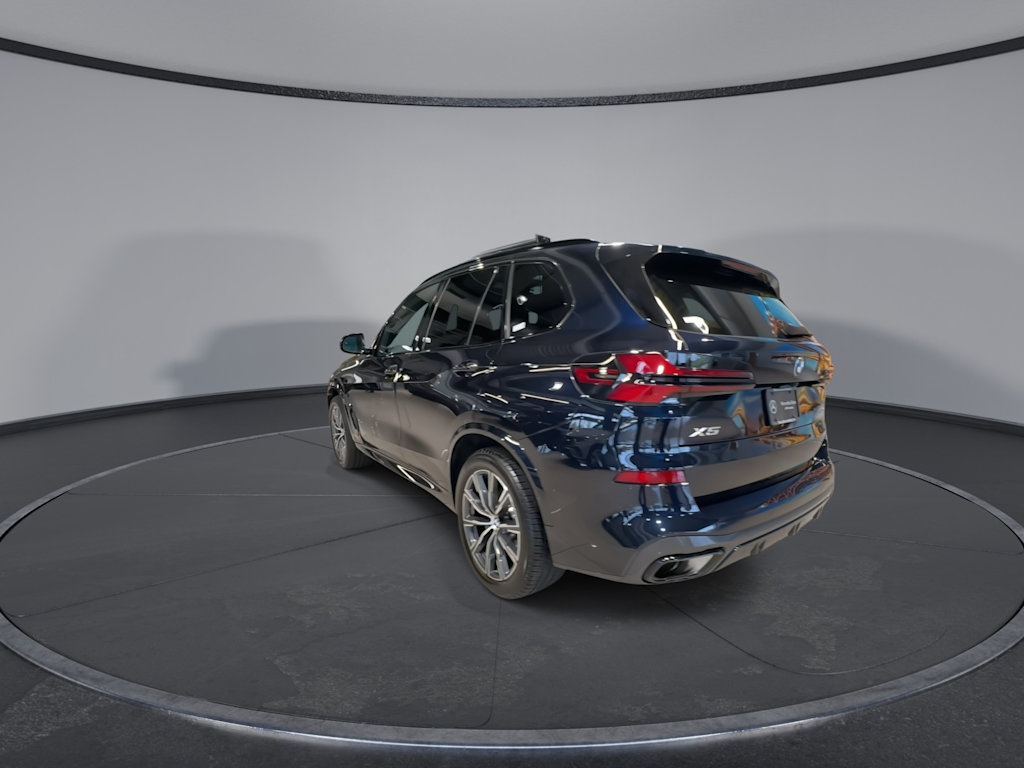 Thumbnail: 2026 BMW X5 - 21