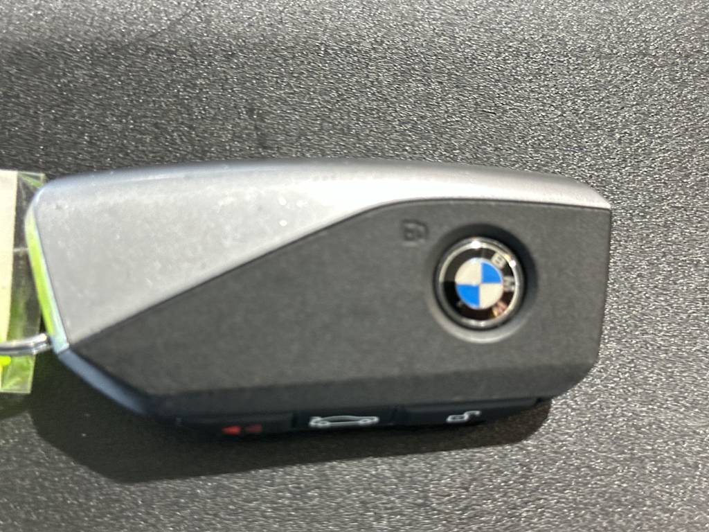 Thumbnail: 2026 BMW X5 - 32