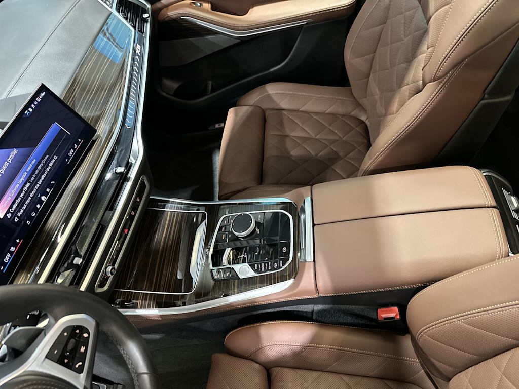Thumbnail: 2026 BMW X5 - 14