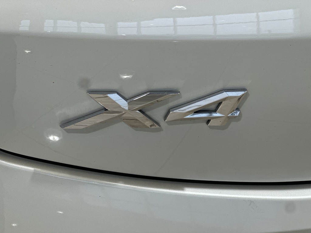 Thumbnail: 2023 BMW X4 - 7