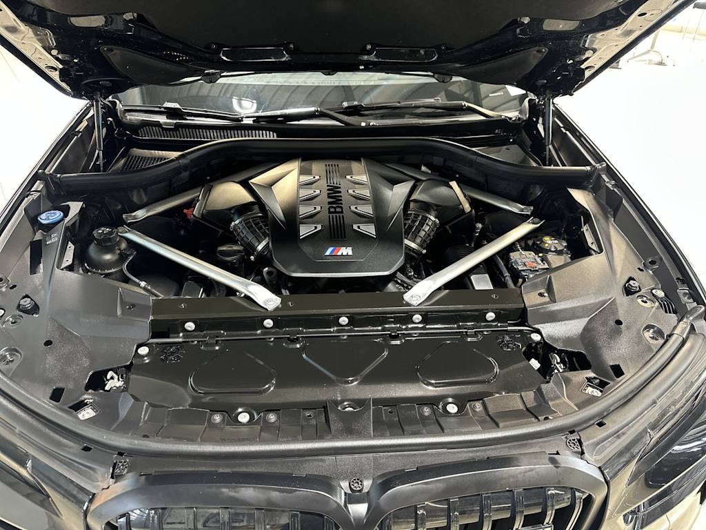 Thumbnail: 2025 BMW X7 - 9