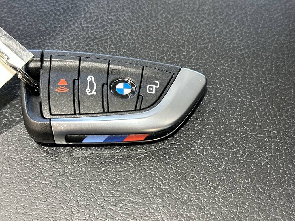 Thumbnail: 2024 BMW X4 - 17