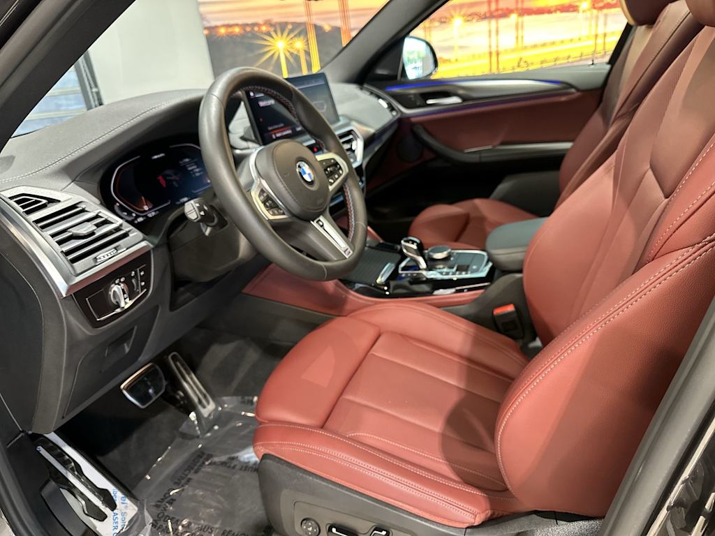 Thumbnail: 2024 BMW X4 - 11