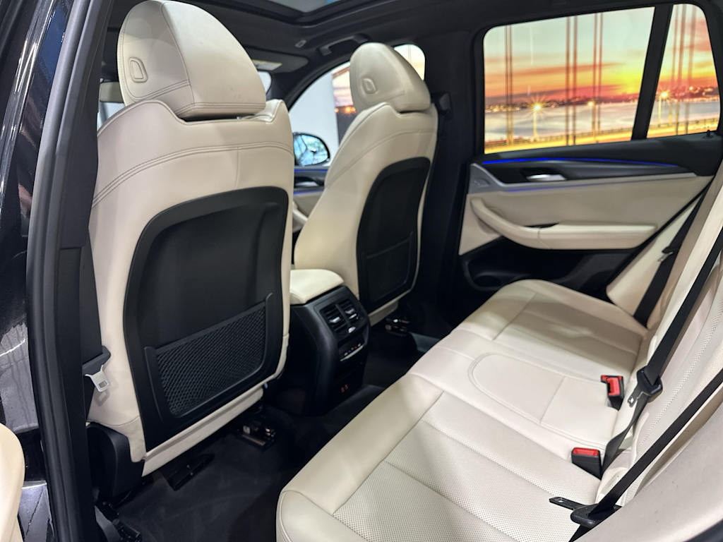 Thumbnail: 2023 BMW X3 - 13