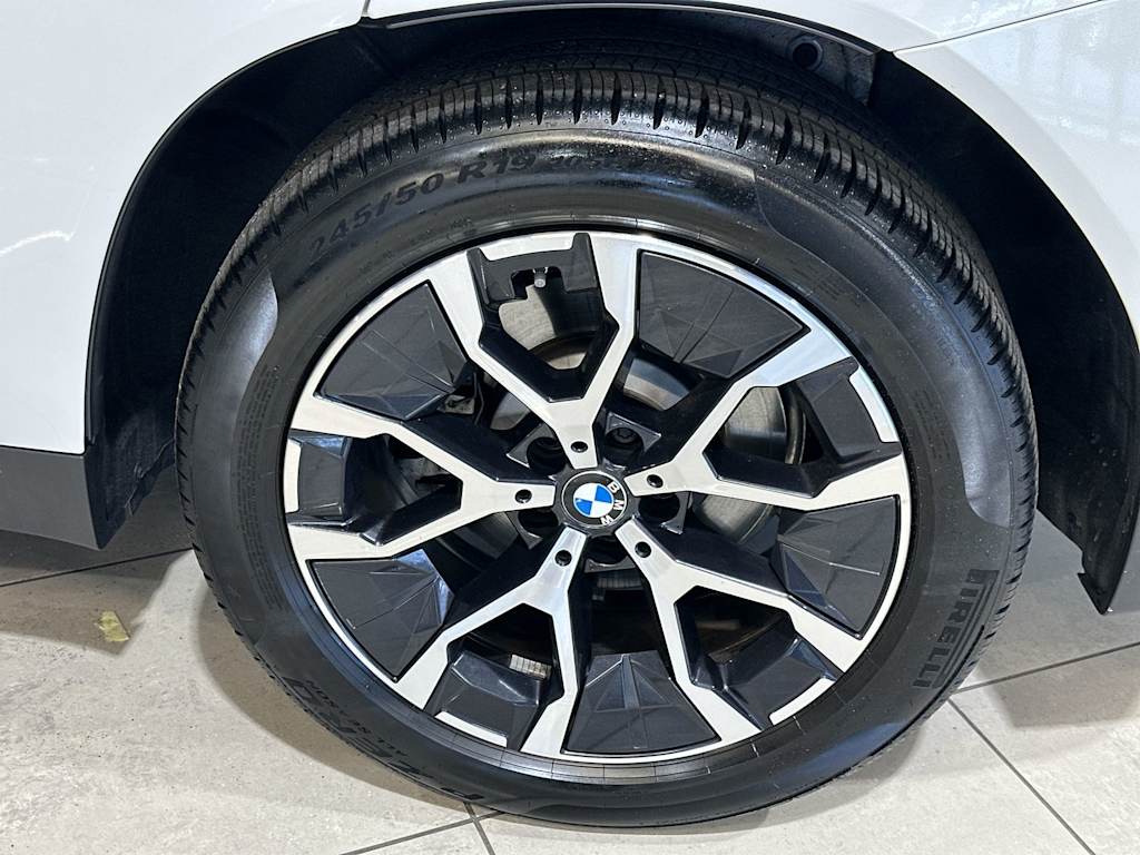 Thumbnail: 2025 BMW X3 - 8