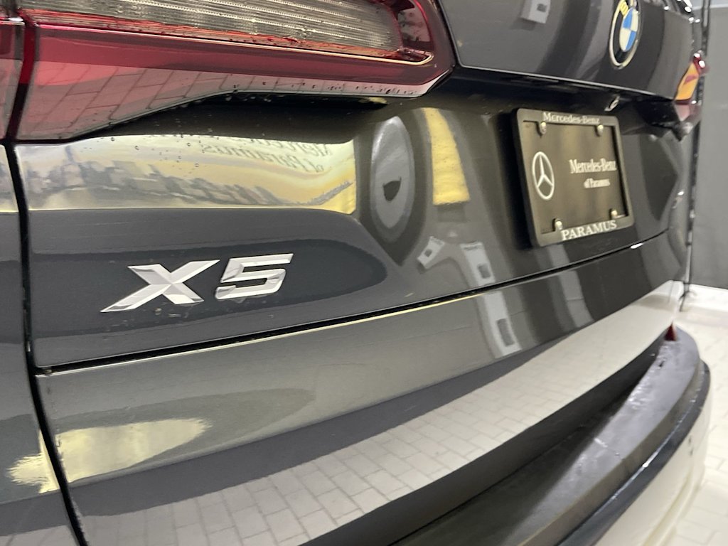 Thumbnail: 2021 BMW X5 - 30