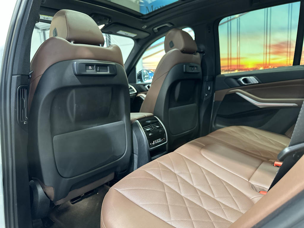 Thumbnail: 2023 BMW X5 - 13