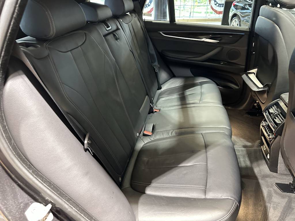 Thumbnail: 2017 BMW X5 - 32