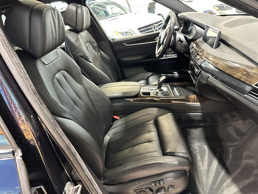 Thumbnail: 2017 BMW X5 - 12