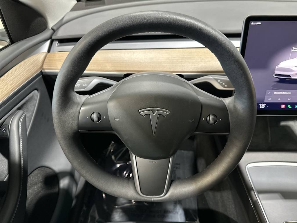Thumbnail: 2024 Tesla Model Y - 13