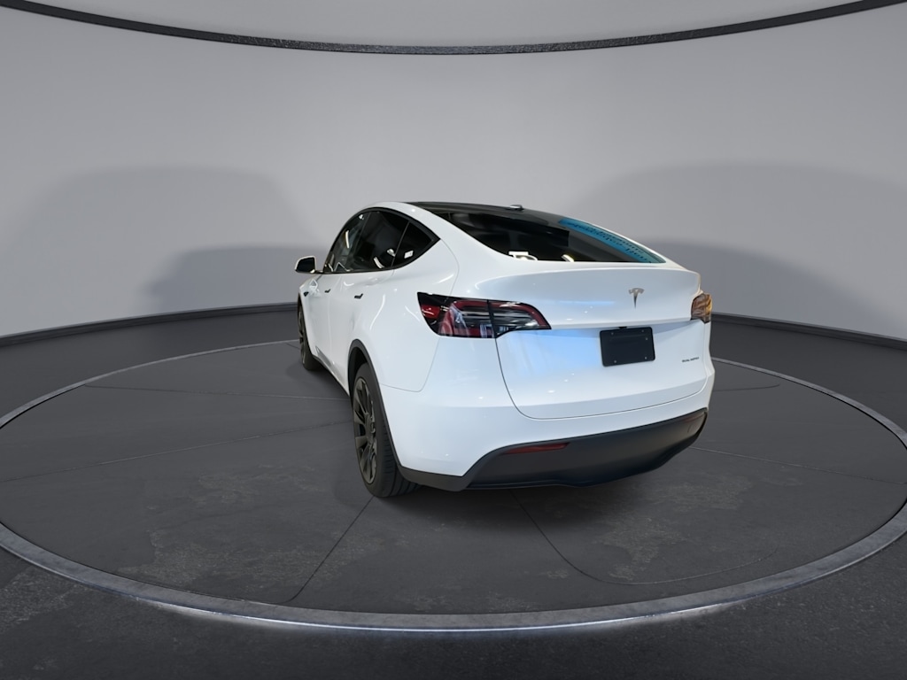 Thumbnail: 2024 Tesla Model Y - 7