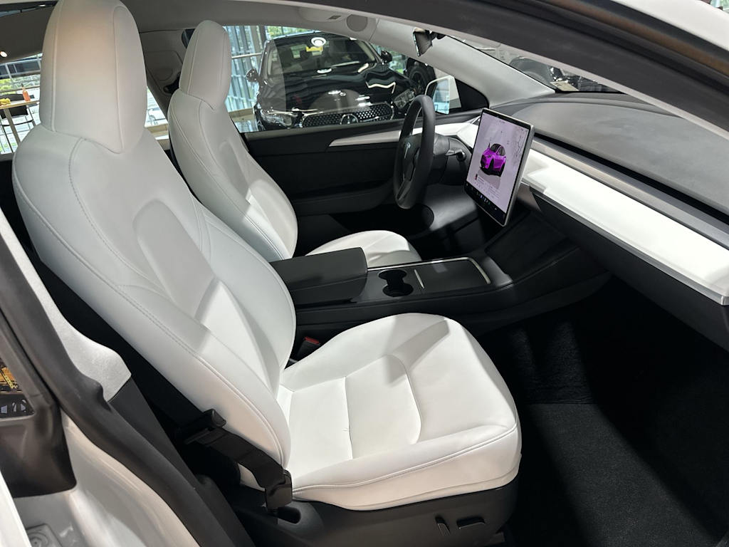 Thumbnail: 2023 Tesla Model Y - 11