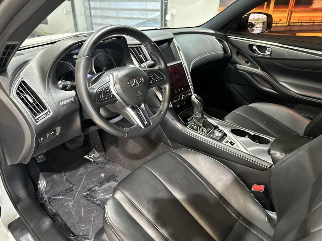 Thumbnail: 2017 INFINITI Q60 - 2