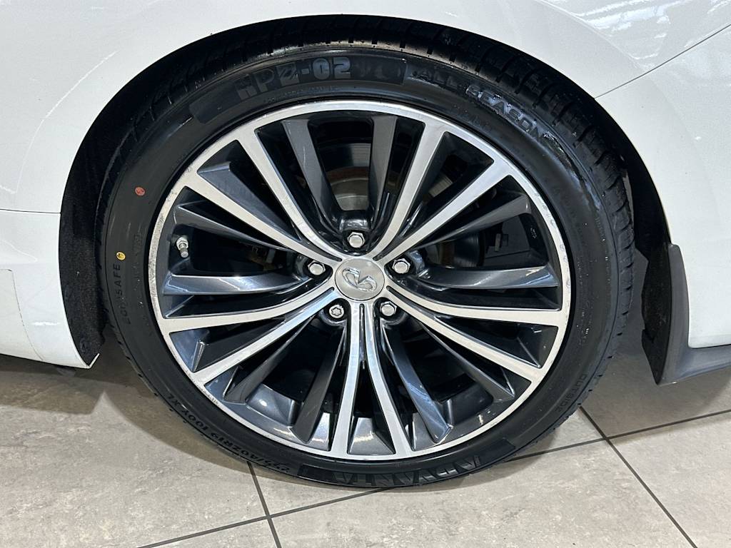 Thumbnail: 2017 INFINITI Q60 - 8