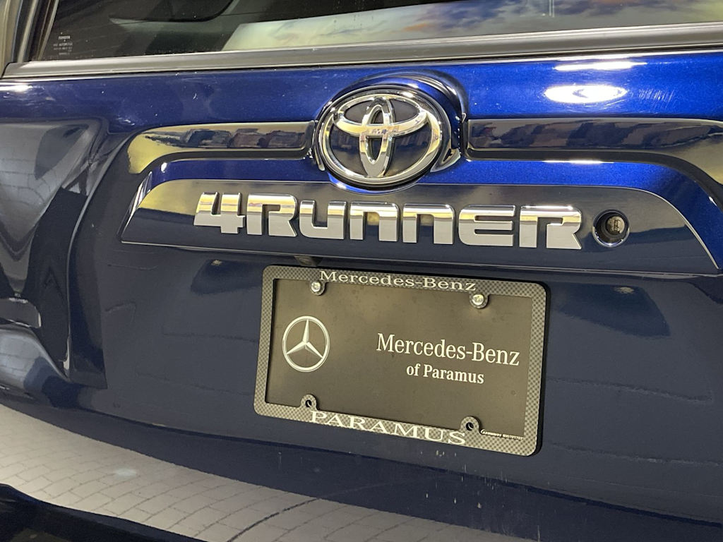 Thumbnail: 2020 Toyota 4Runner - 31
