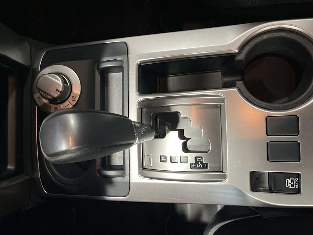 Thumbnail: 2020 Toyota 4Runner - 15