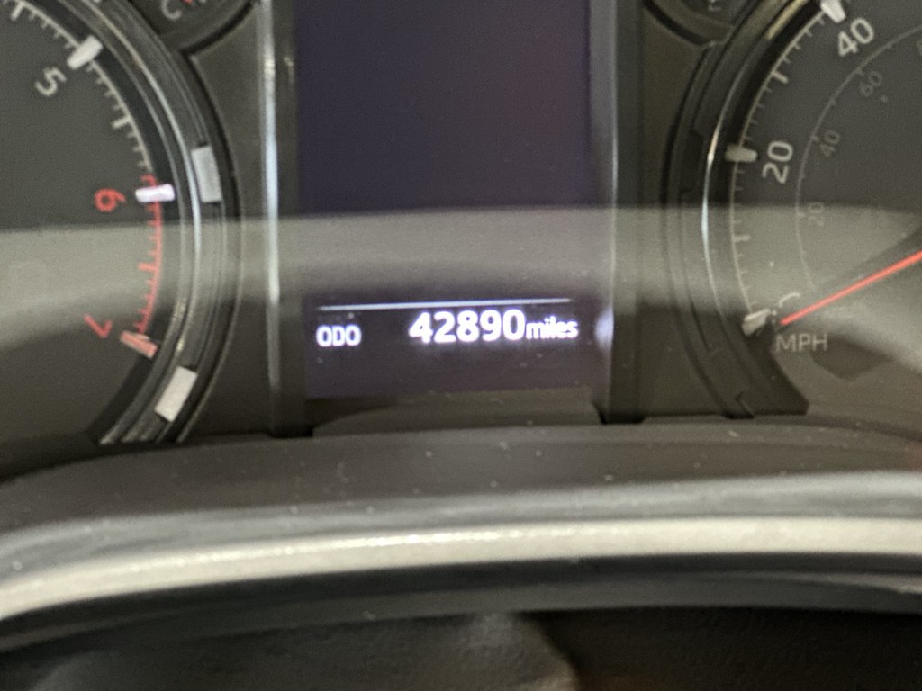 Thumbnail: 2023 Toyota 4Runner - 15