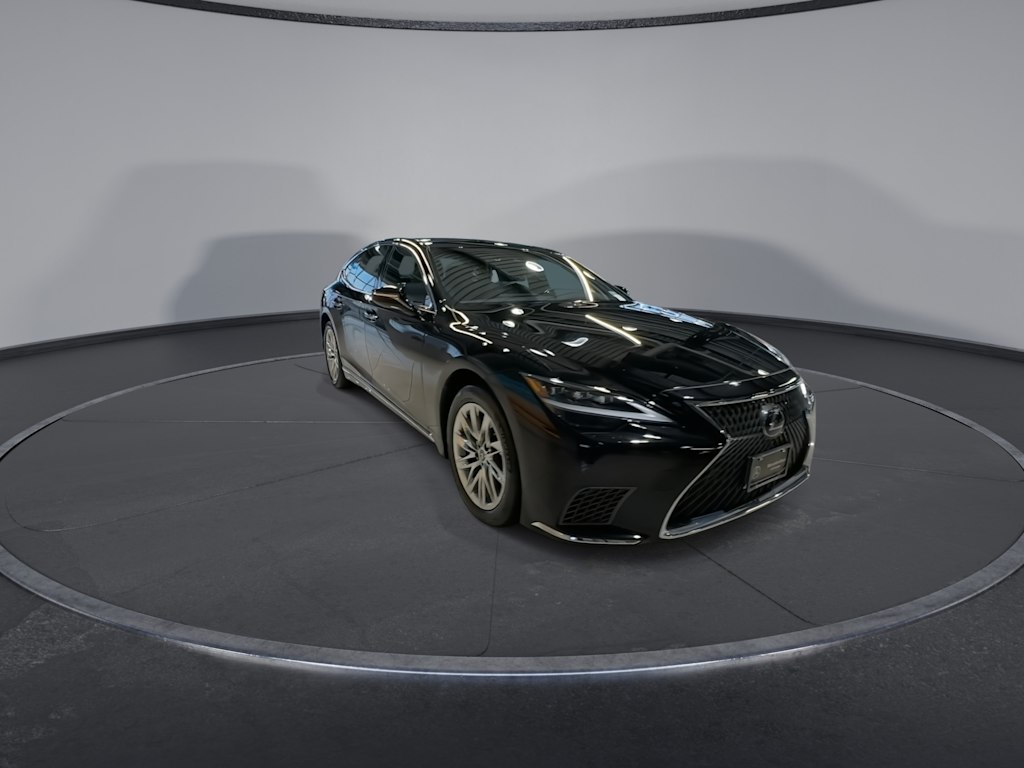 Thumbnail: 2022 Lexus LS - 7