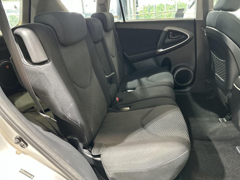 Thumbnail: 2007 Toyota RAV4 - 31