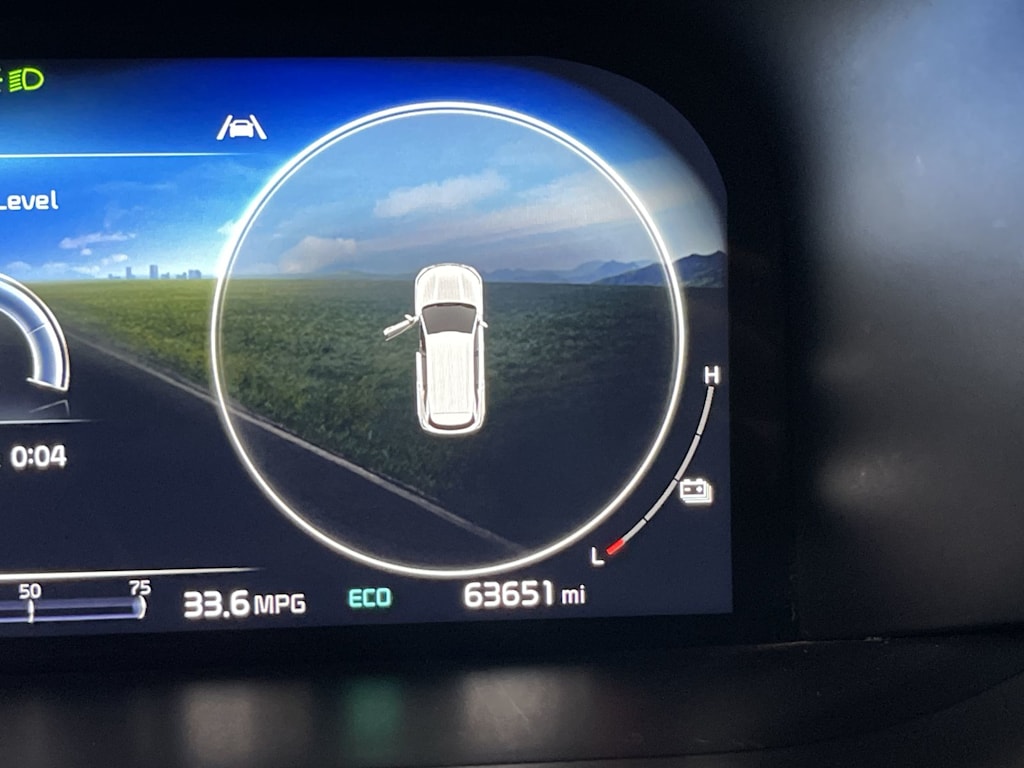 Thumbnail: 2023 Kia Sorento - 33