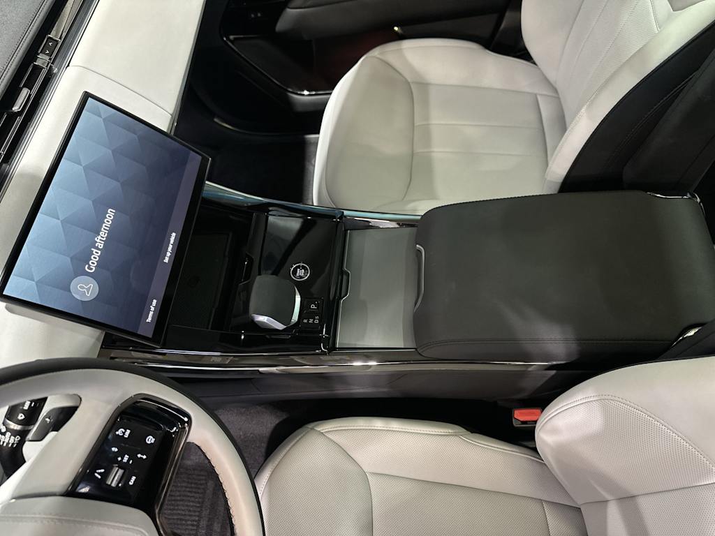 Thumbnail: 2024 Land Rover Range Rover Sport - 33