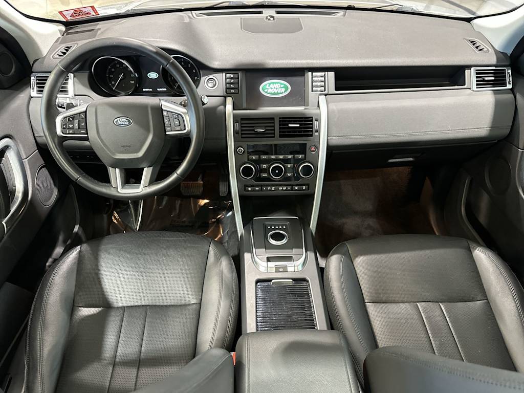Thumbnail: 2019 Land Rover Discovery Sport - 2