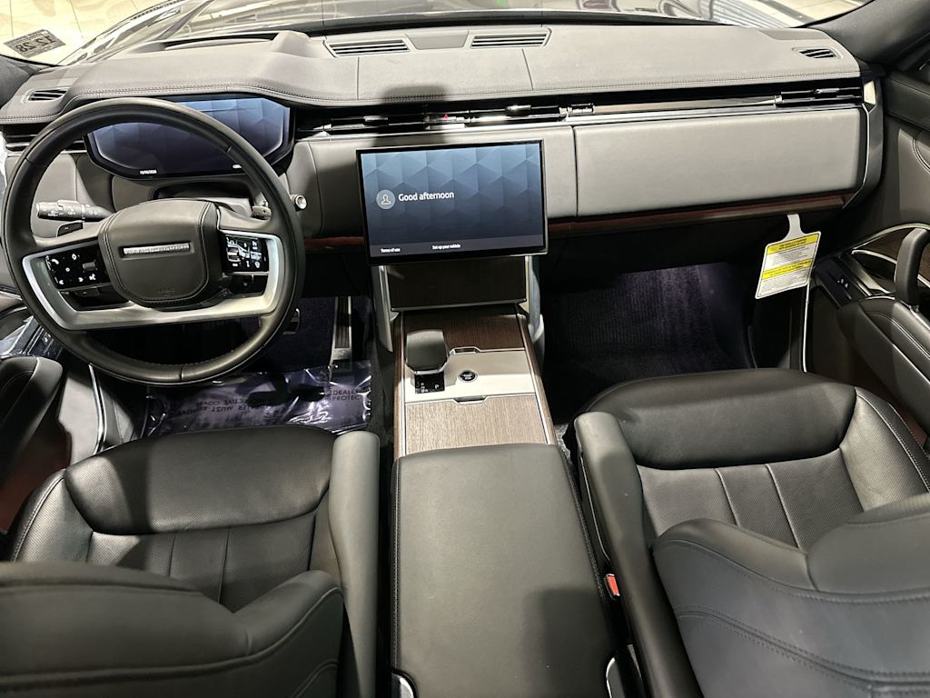 Thumbnail: 2024 Land Rover Range Rover - 2