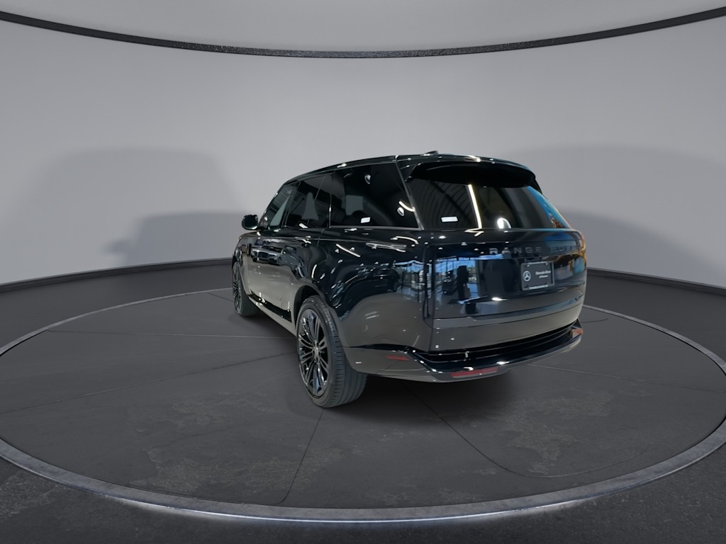 Thumbnail: 2025 Land Rover Range Rover - 21
