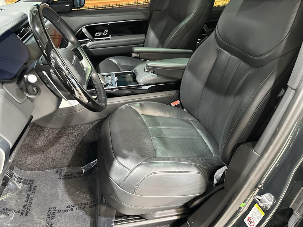 Thumbnail: 2023 Land Rover Range Rover - 11
