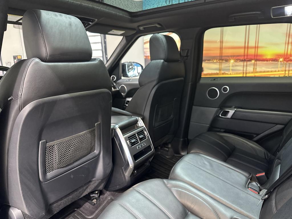 Thumbnail: 2017 Land Rover Range Rover Sport - 13