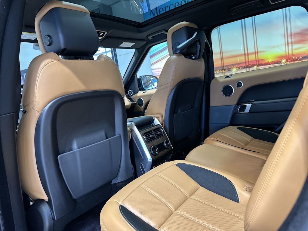 Thumbnail: 2022 Land Rover Range Rover Sport - 13