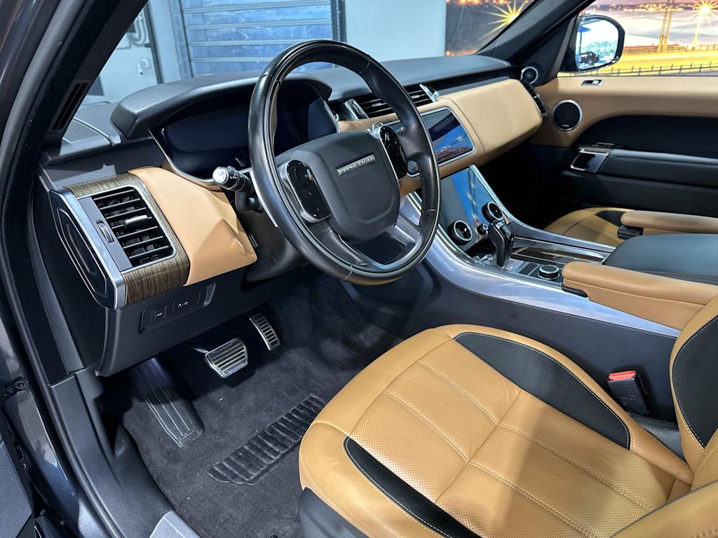 Thumbnail: 2022 Land Rover Range Rover Sport - 2