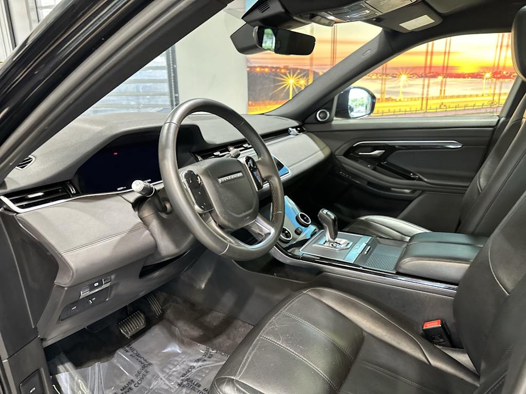 Thumbnail: 2020 Land Rover Range Rover Evoque - 2