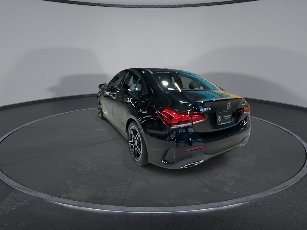 Thumbnail: 2022 Mercedes-Benz A-Class - 22