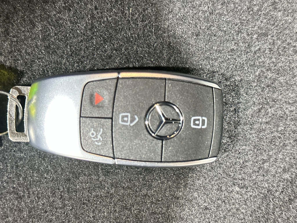 Thumbnail: 2022 Mercedes-Benz A-Class - 14