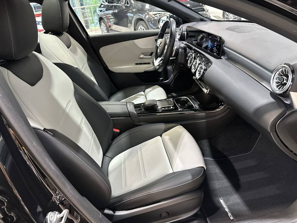 Thumbnail: 2022 Mercedes-Benz A-Class - 31