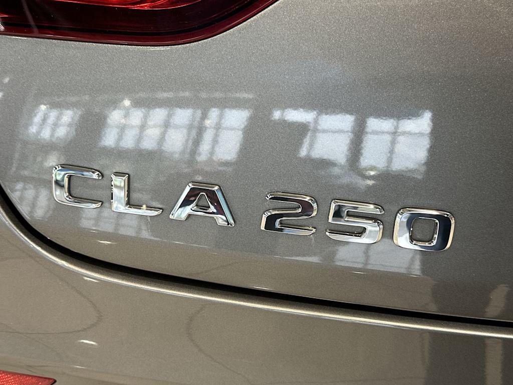 Thumbnail: 2023 Mercedes-Benz CLA - 31