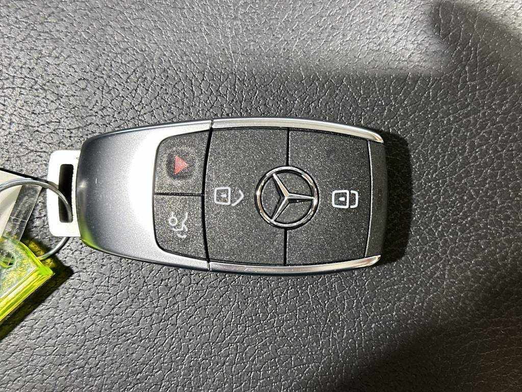 Thumbnail: 2023 Mercedes-Benz CLA - 18