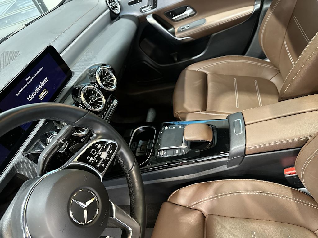 Thumbnail: 2023 Mercedes-Benz CLA - 15