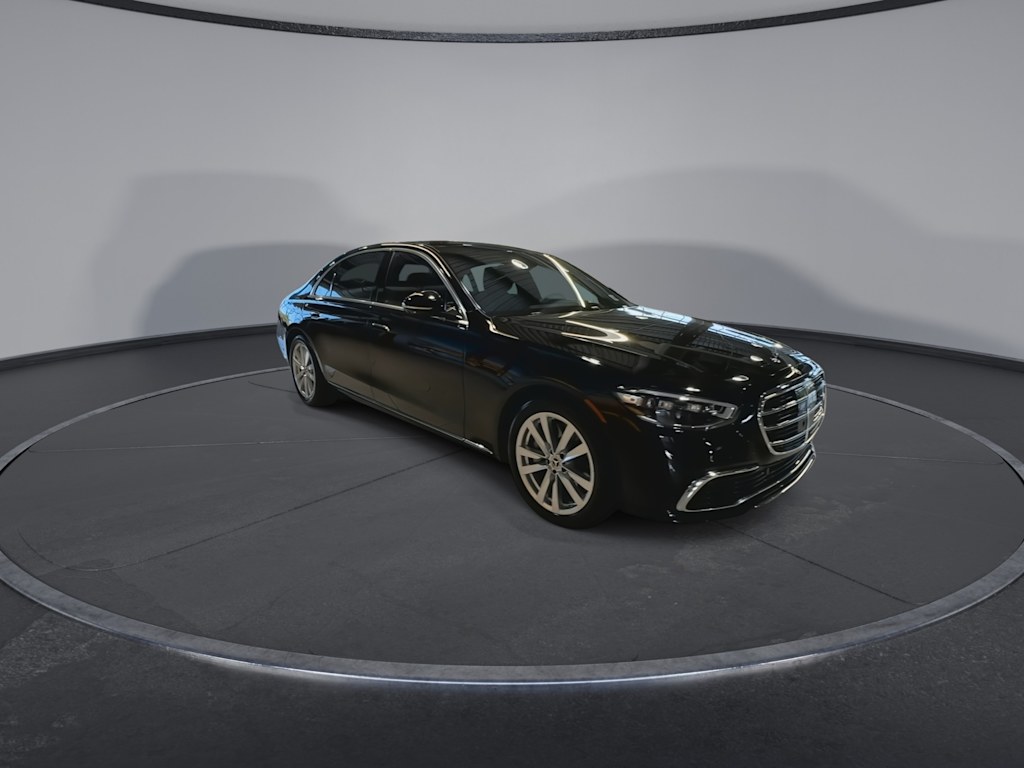 Thumbnail: 2023 Mercedes-Benz S-Class - 7