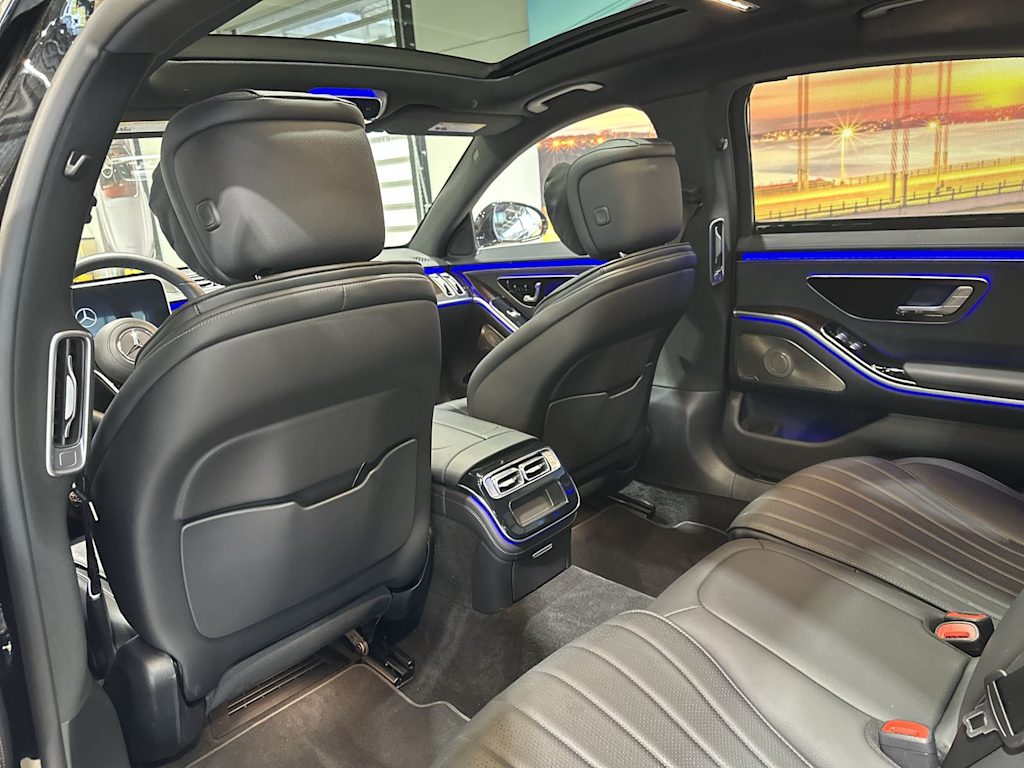 Thumbnail: 2023 Mercedes-Benz S-Class - 13