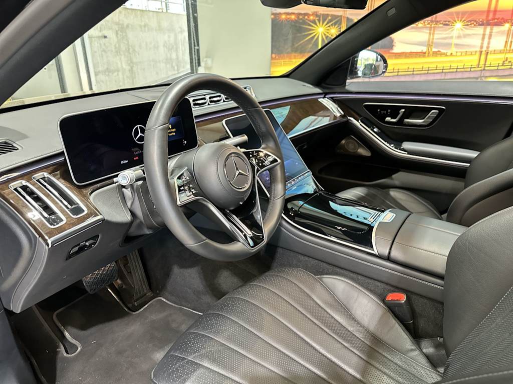 Thumbnail: 2023 Mercedes-Benz S-Class - 2