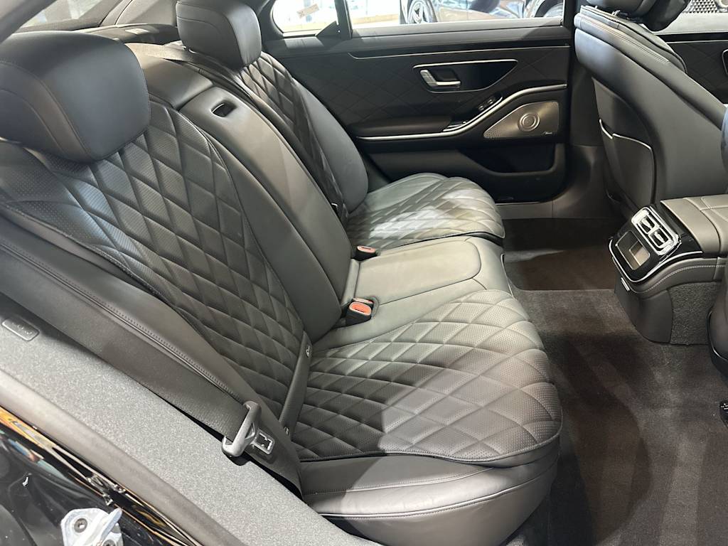 Thumbnail: 2023 Mercedes-Benz S-Class - 30