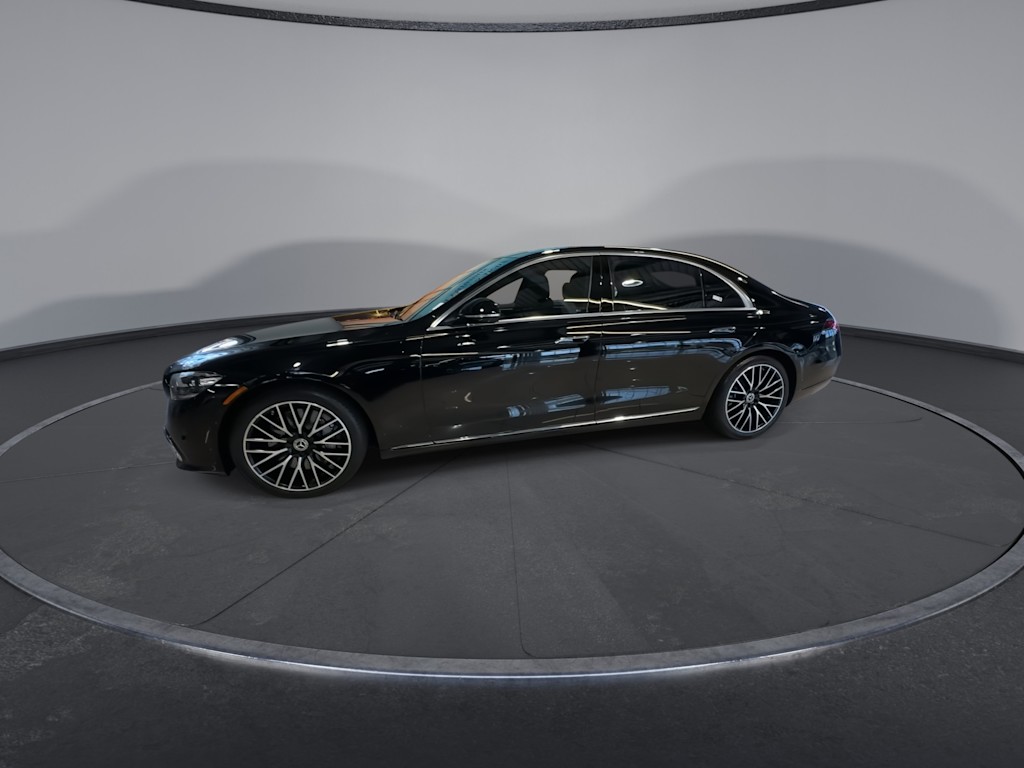 Thumbnail: 2023 Mercedes-Benz S-Class - 20