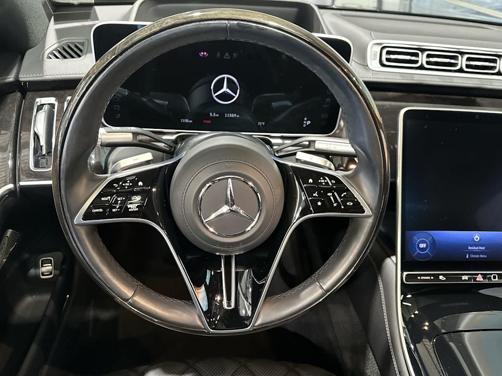 Thumbnail: 2023 Mercedes-Benz S-Class - 10