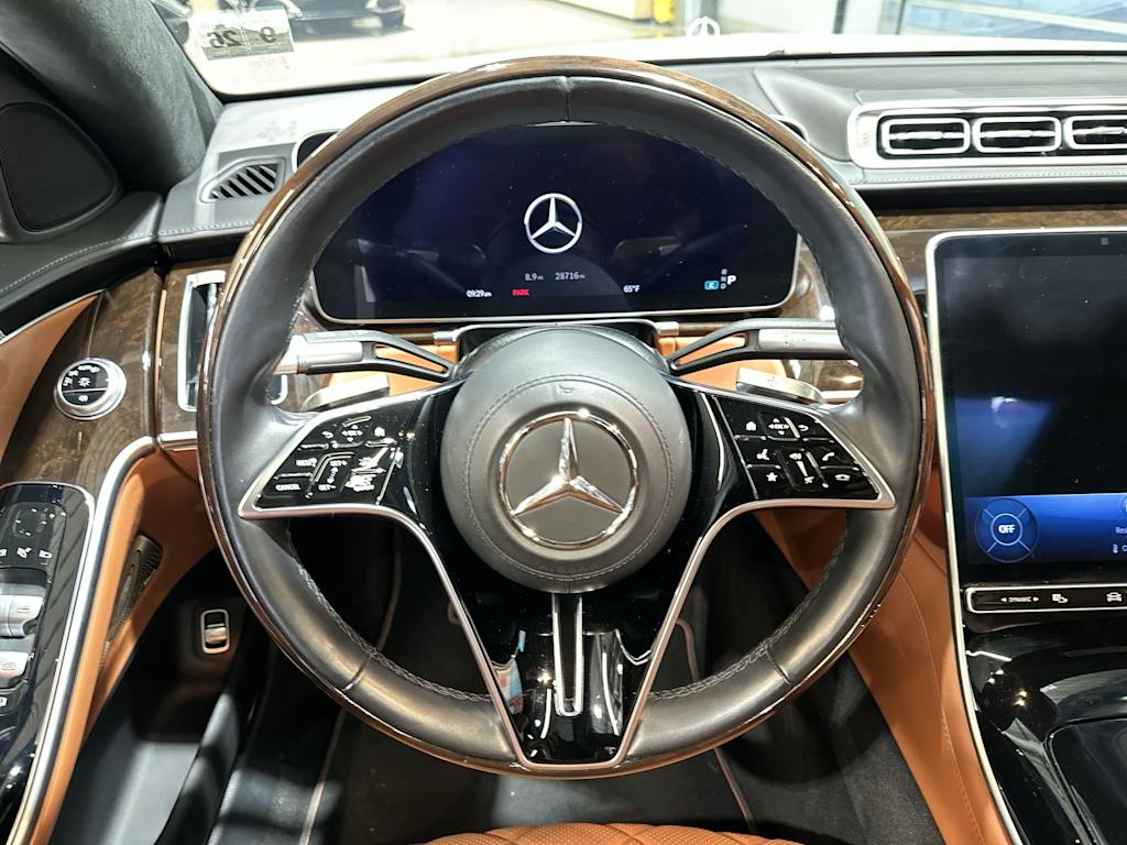 Thumbnail: 2021 Mercedes-Benz S-Class - 10