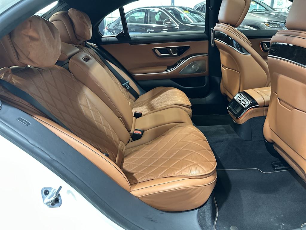 Thumbnail: 2021 Mercedes-Benz S-Class - 31