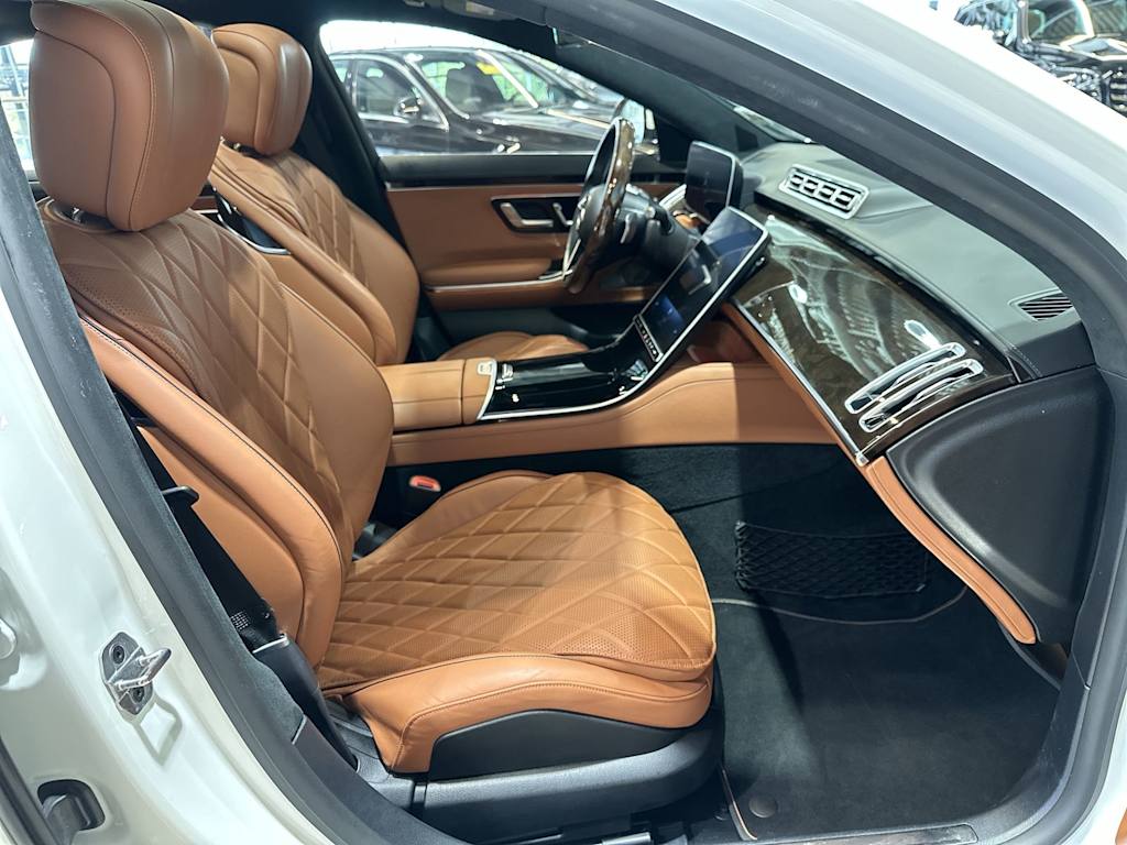 Thumbnail: 2021 Mercedes-Benz S-Class - 32