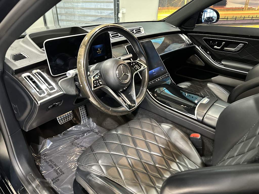 Thumbnail: 2024 Mercedes-Benz S-Class - 2